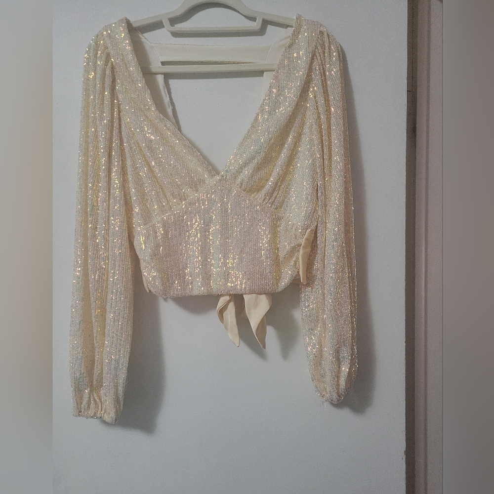 Willow And Root Sequin Top Size M - image 1